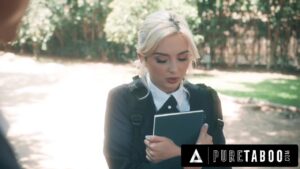 น้องสาวบริสุทธิ์โดนสองพี่ชายควยใหญ่สลับกันซอยหี เย็ดสด DP แตกในคู่เสี่ยงท้อง