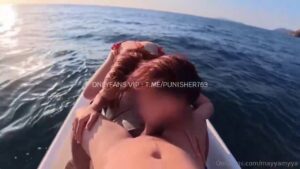 คลิปหลุด หัวหิน สาวตัวเล็กโดนแฟนจับเย็ดสดกลางแจ้ง ซอยหีแรงๆ แตกในคาหี