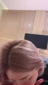 น้องนุ๊กกี้ Onlyfans ซอยหีควยใหญ่แรงจัด ดูดควยยาวอมลึกแตกคาปากคาหีเนียน