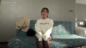 นัดเย็ดโรงแรม สาวญี่ปุ่นแว่นนมใหญ่หีขาว โดนควยใหญ่ซอยหีรัวแตกในคาหี